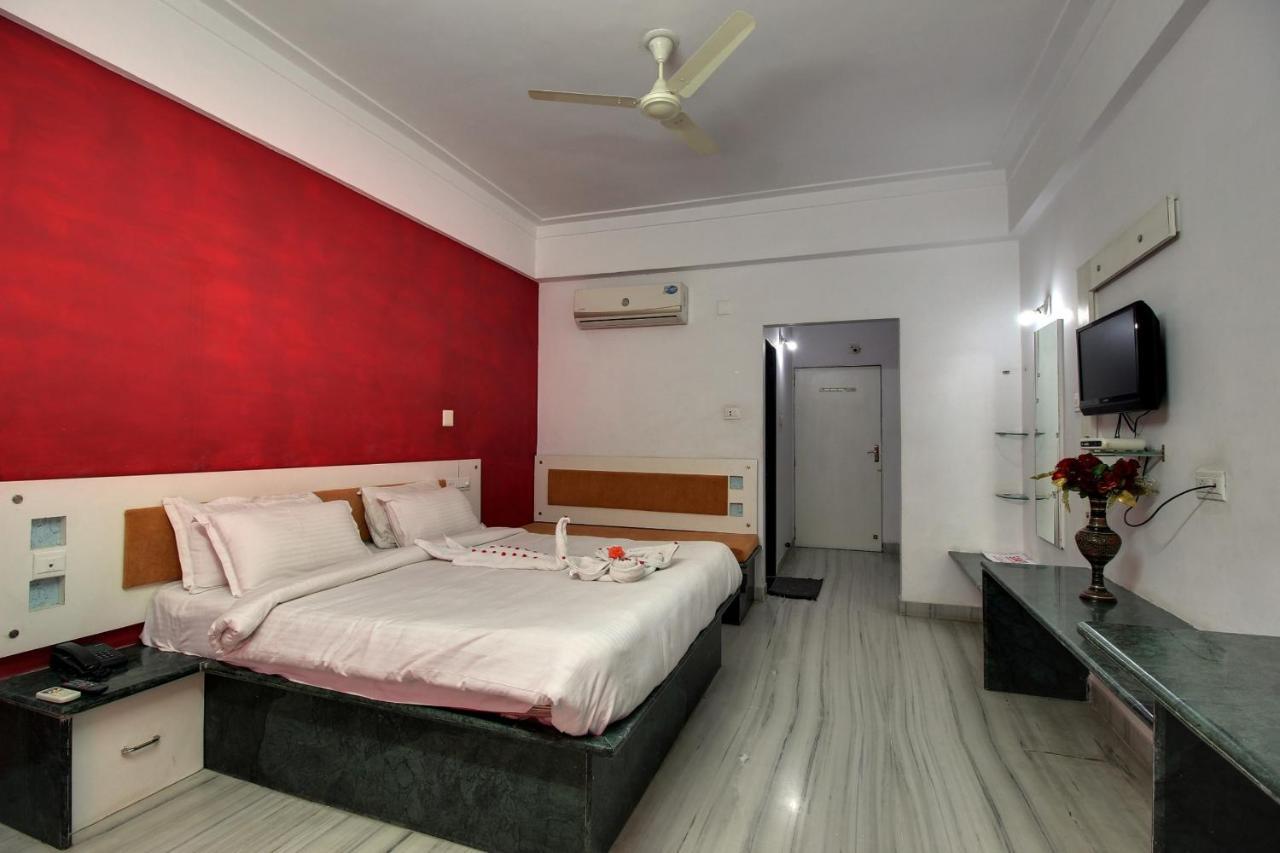 Times Raj Mahal Hotel Nathdwara Luaran gambar